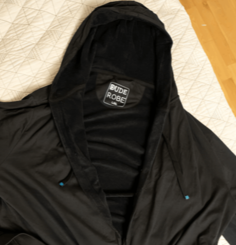 DudeRobe customer~Jenna C. – New York, USA